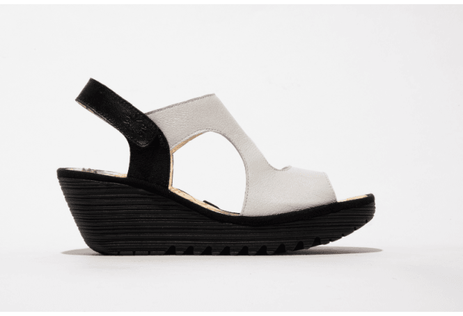 Fly Yoxa 576 Wedge Sandal