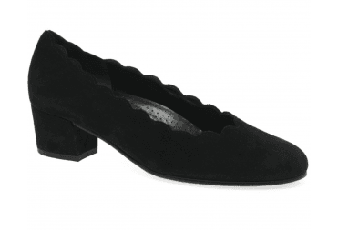 Gigi Court Shoe 