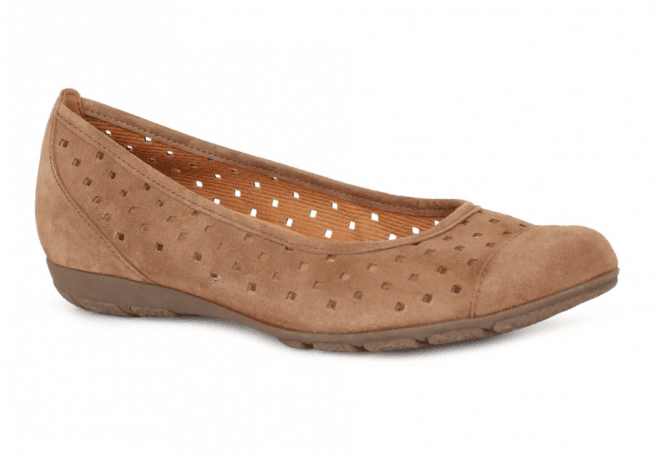 Gabor Ruffle Ballerina Pump 