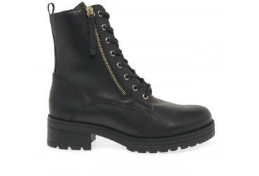 Serve Lace Boot 