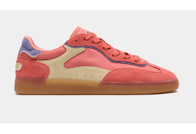 Hoff Park Pink Trainer