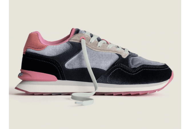 Hoff Sapphire City Trainer 