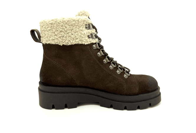 Manas Perla Boot 