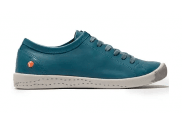 Isla Lace Up